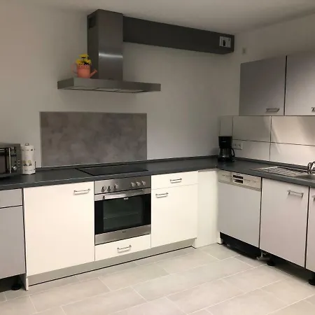 Weiherfeldallee 37 Ferienwohnung